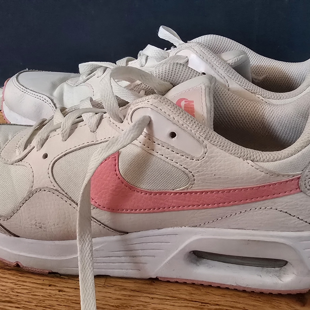 Nike White and Pink Women's Sneakers
